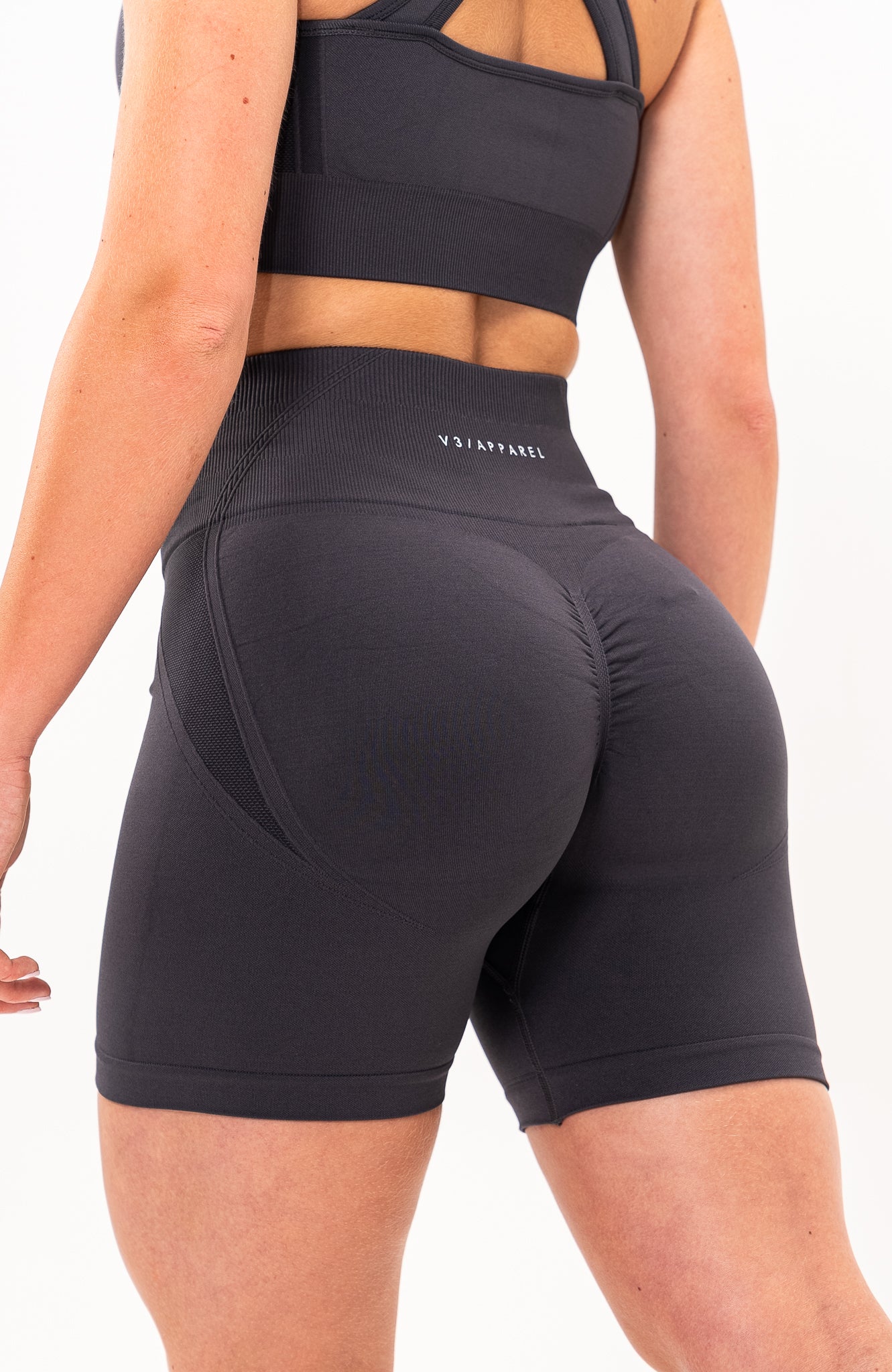 V3 Apparel Women's Tempo seamless scrunch bum shaping high waisted cycle shorts in charcoal grey – Squat proof 5 inch leg gym shorts for workouts training, Running, yoga, bodybuilding and bikini fitness.