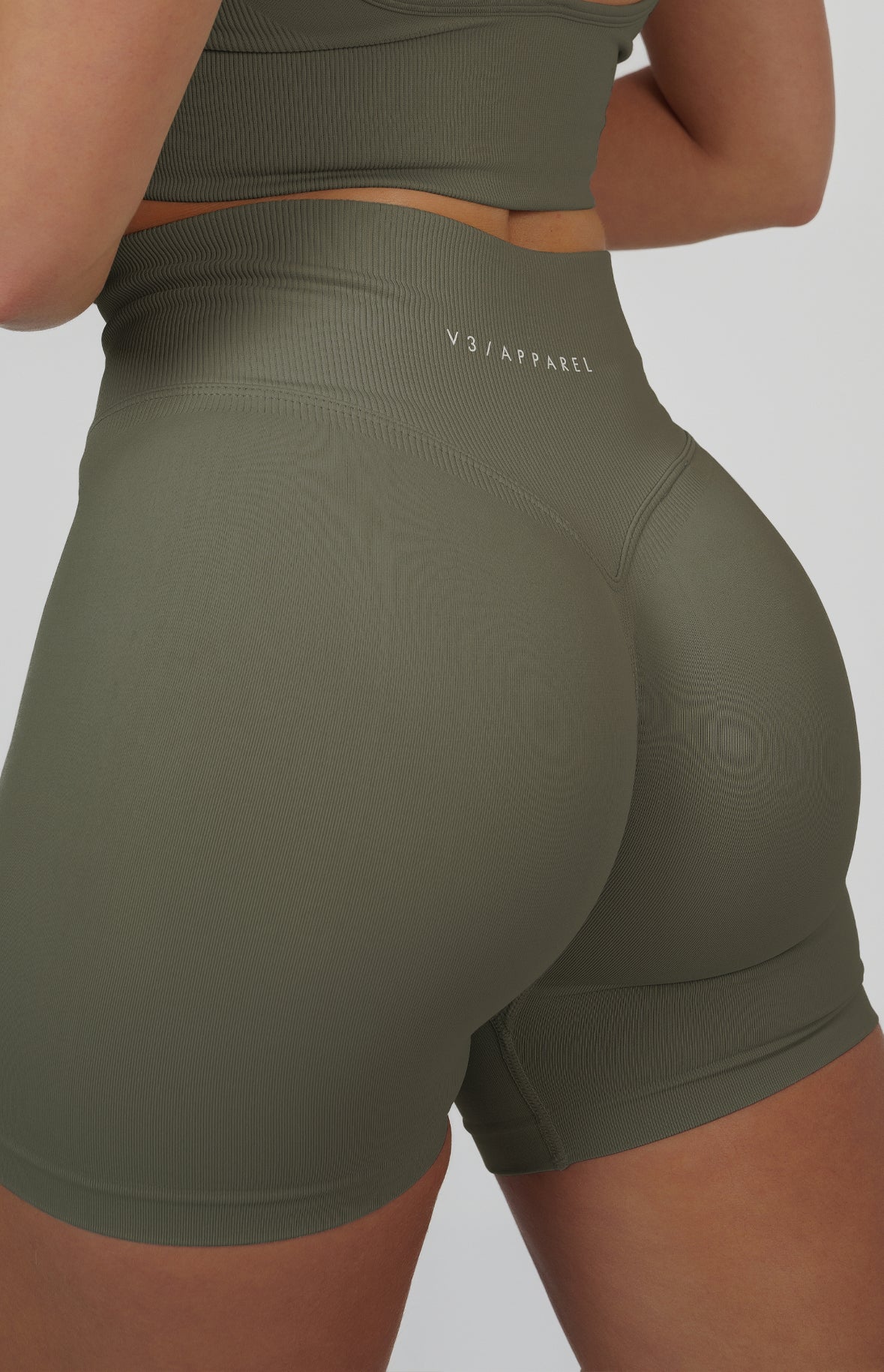 Form Seamless Scrunch Shorts - Olive Green