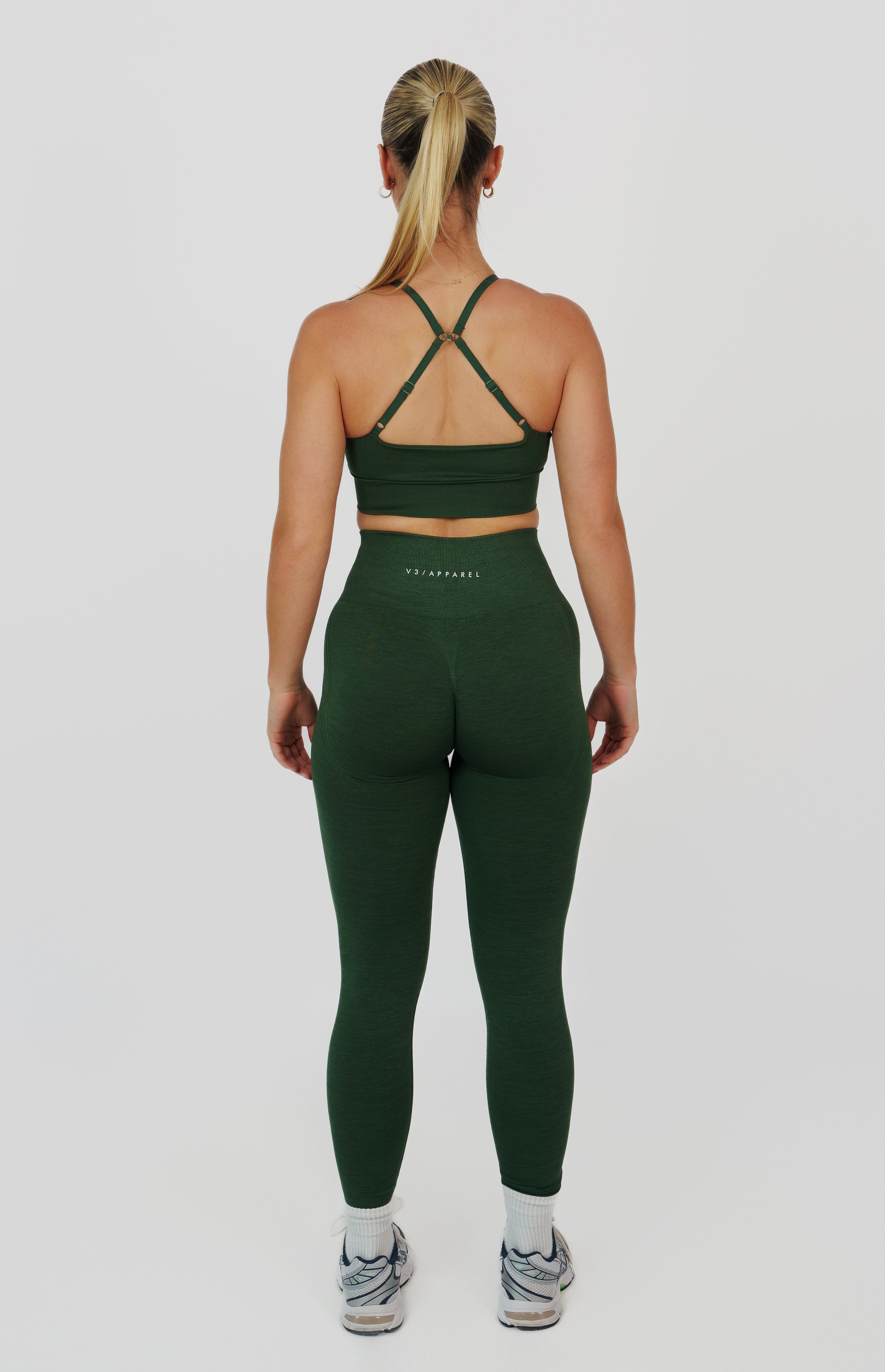 Tempo Seamless Scrunch Leggings & Multi-Way Sports Bra Set - Hunter Green