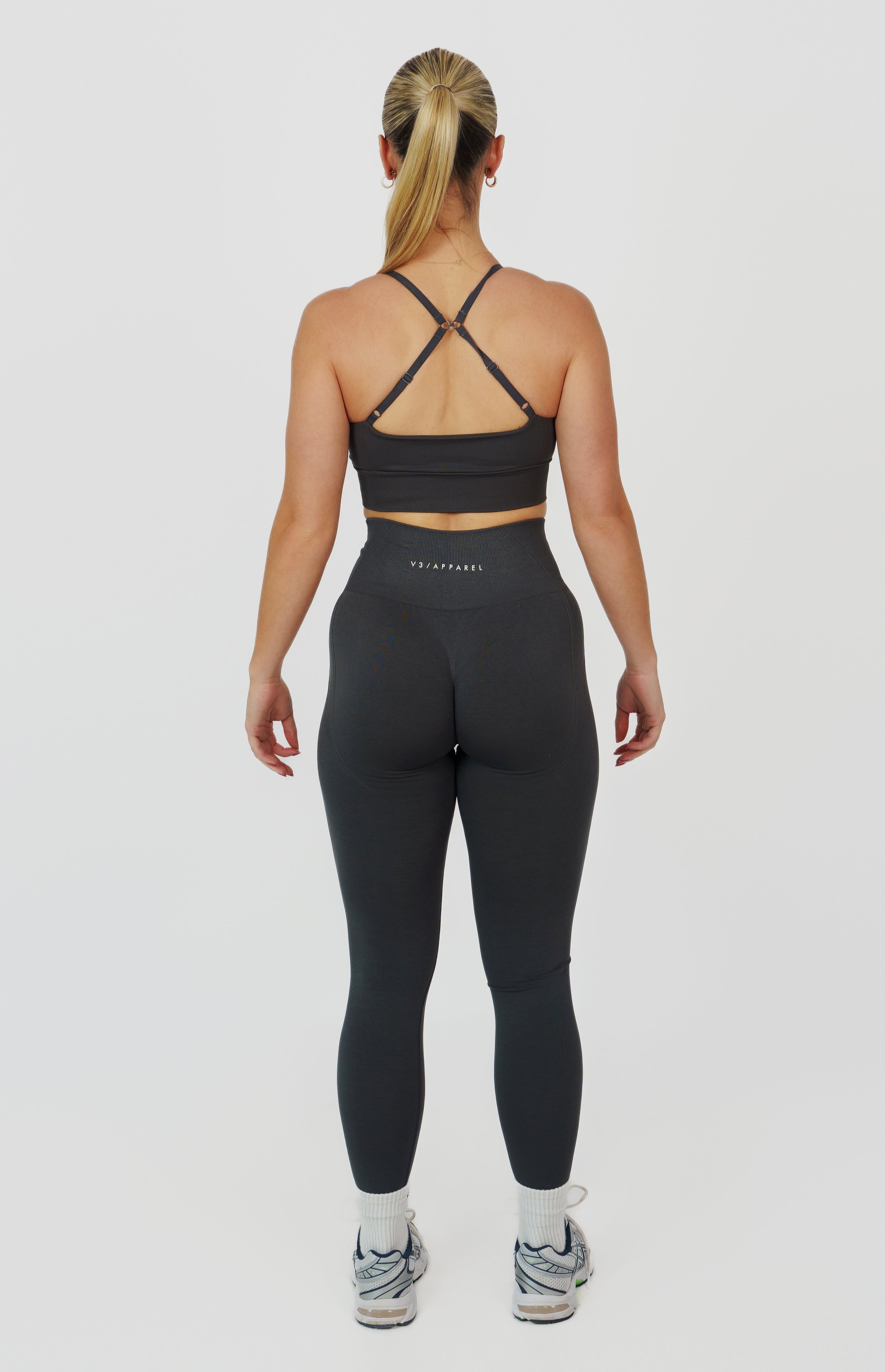 Tempo Seamless Scrunch Leggings & Multi-Way Sports Bra Set - Slate Grey