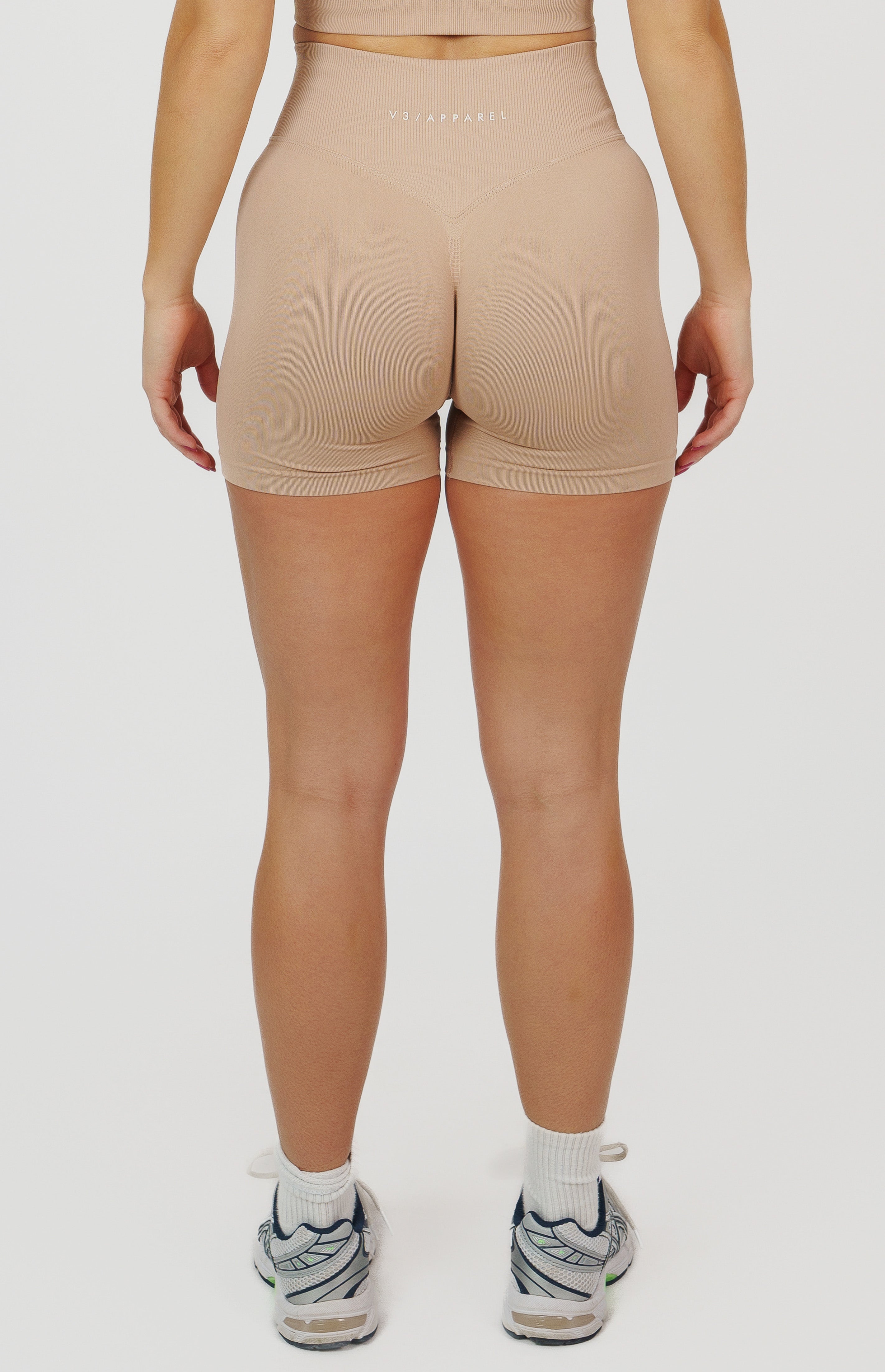 Form Seamless Scrunch Sports Bra, Leggings & Shorts Set - Dusty Pink